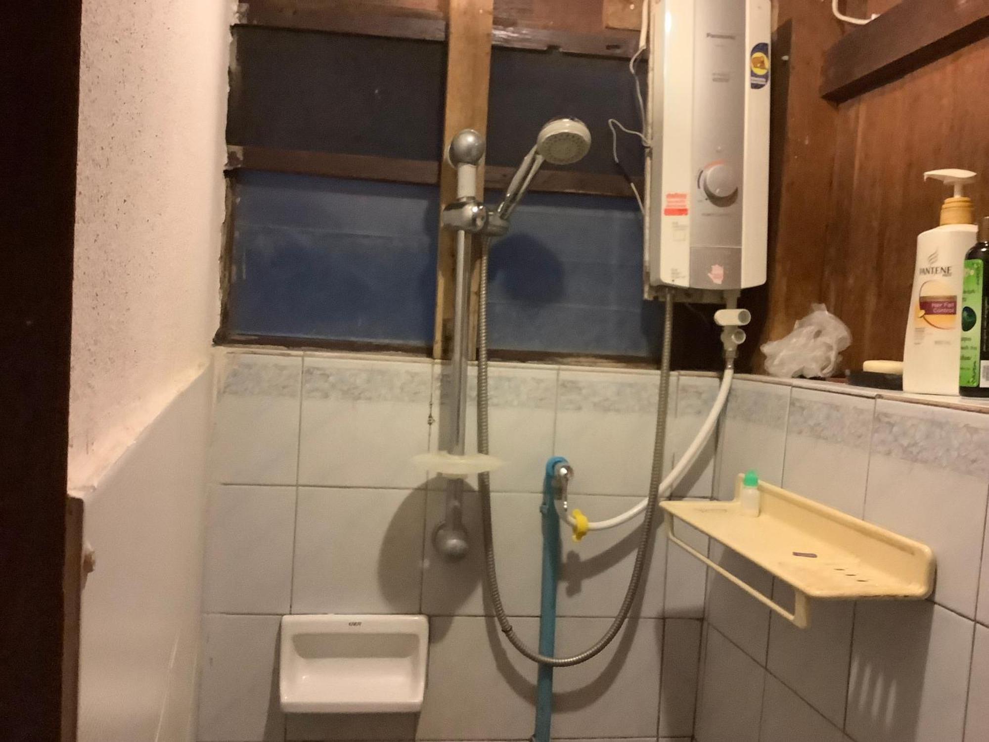 Tata Guesthouse Chiang Mai Buitenkant foto